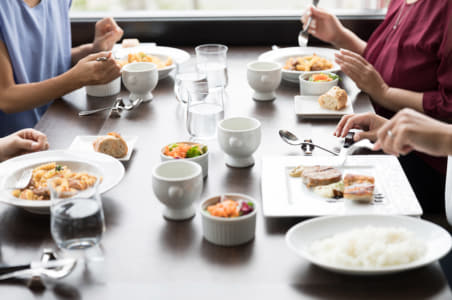 自分の家族とお相手が楽しそうにお酒を酌み交わす姿を見たこと